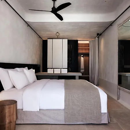 Отель Kalesma Mykonos 5*